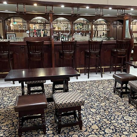 Grand Hotel Моут Экстерьер фото